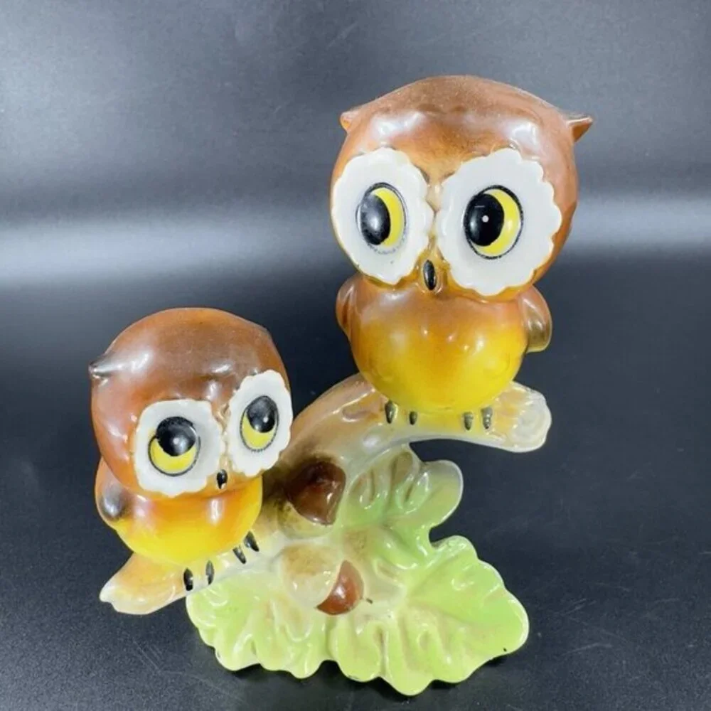 Vintage Norcrest Two Big Eye Owls On A Branch with Acorns Figurine Japan Ceramic